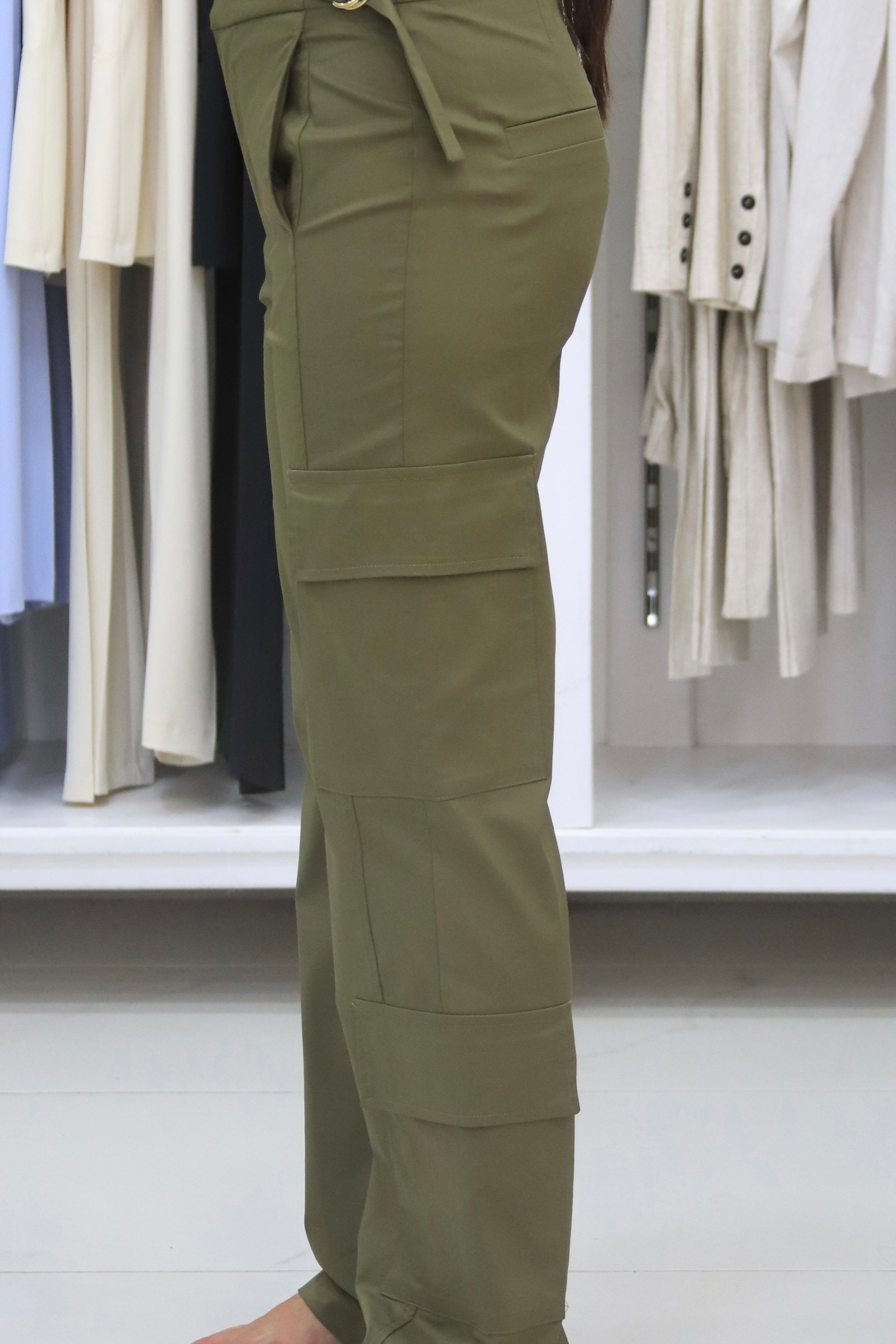 Pantalone cargo verde militare