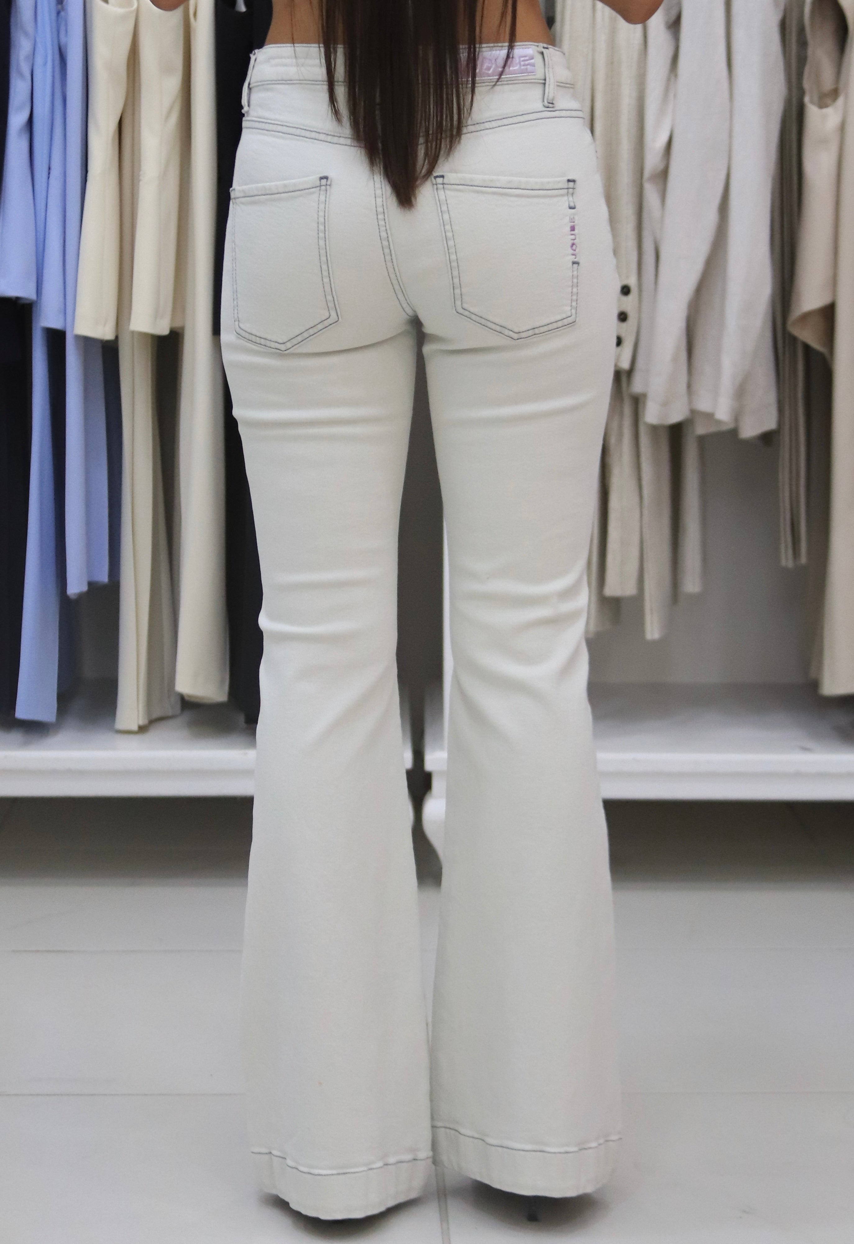 Jeans a zampa