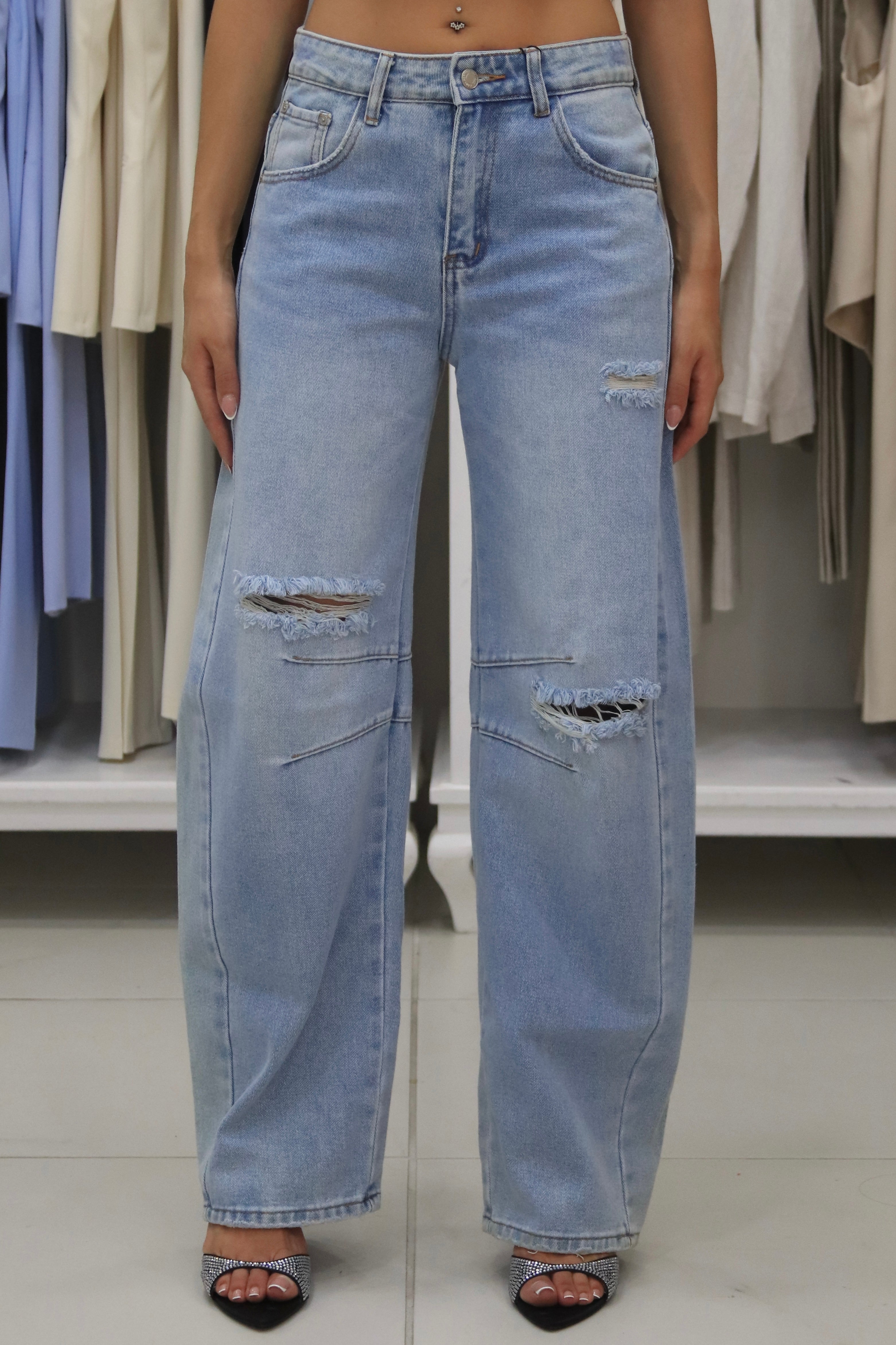 jeans ballon con strappi