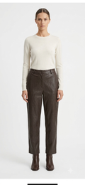 Pantaloni slim ecopelle